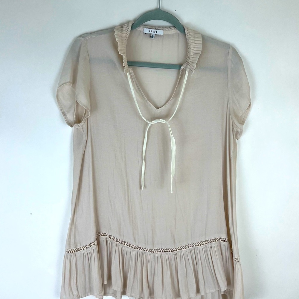 EUC RO&DE short sleeve tunic blouse in ivory cream ruffled neck peplum h…